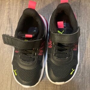 Puma baby shoes, size 6 early walker, black with pink accents